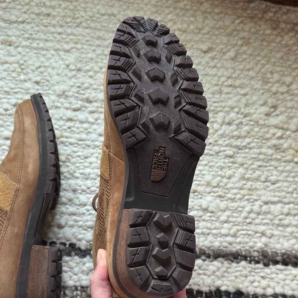 Women’s The North Face Tan Leather Boots - Picture 9 of 10